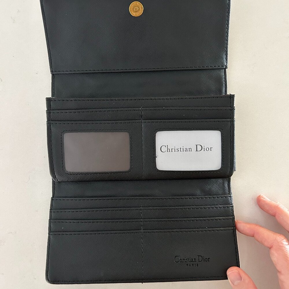 Dior Black Caro Quilted Wallet - Picture 4 of 11